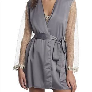 Set of 5 Available! FLORA NIKROOZ SHOWSTOPPER CHARMEUSE ROBE